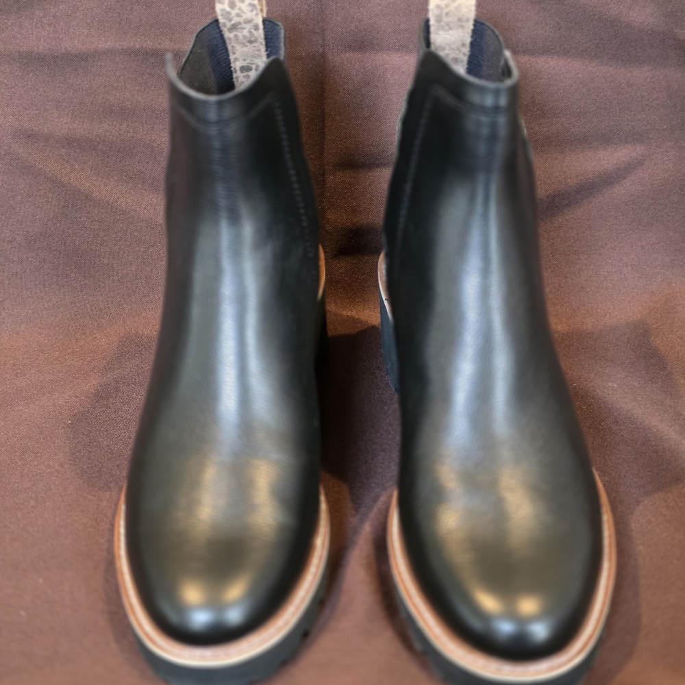 Dolce Vita Black Leather Ankle Boots